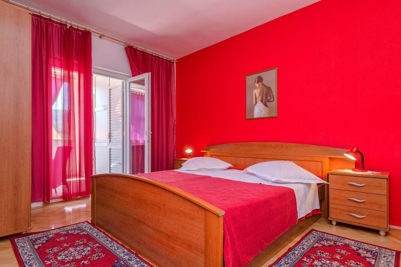 Apartments Ana Buratovic Стари Град Екстериор снимка