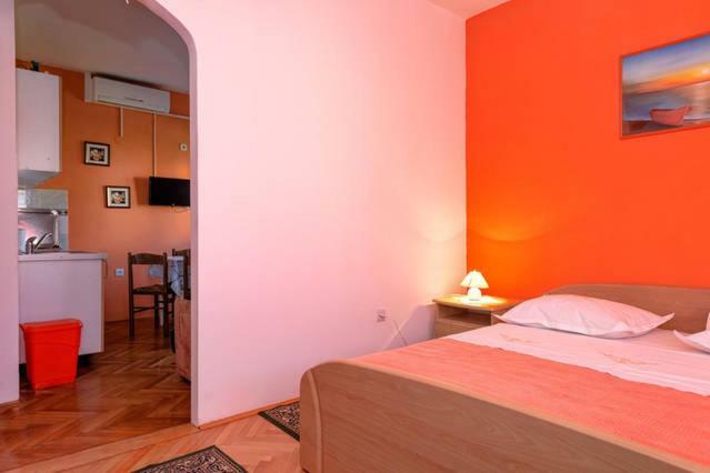 Apartments Ana Buratovic Стари Град Екстериор снимка